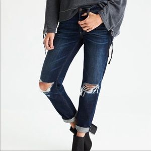 COPY - A.Eagle Tomgirl Distressed Jeans Sz 4